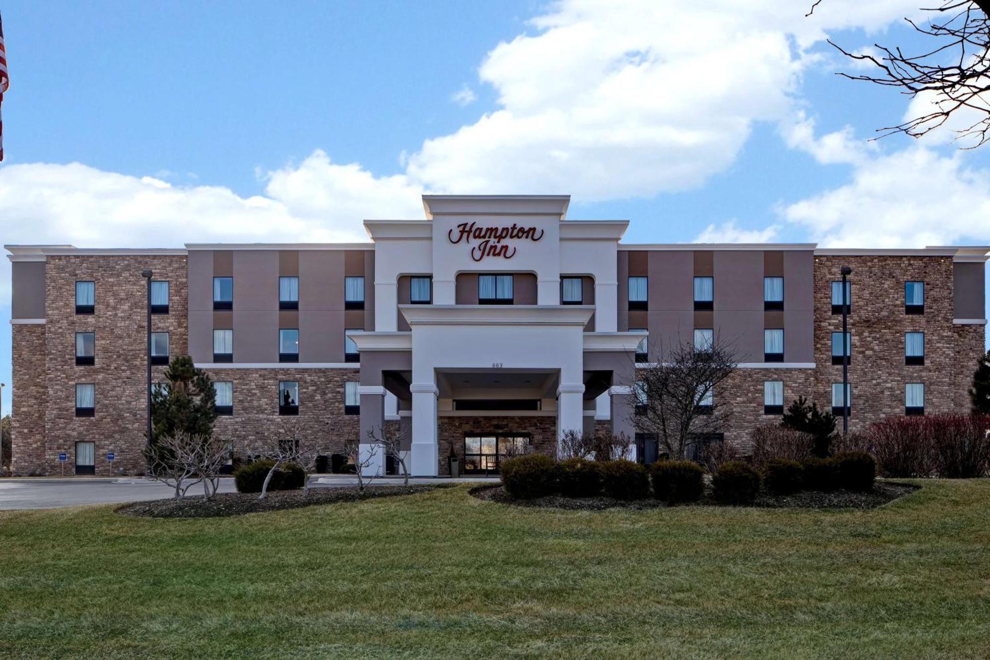 Hampton Inn Dekalb - Near The University Exterior photo